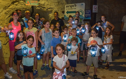 Hanukkah Lantern Tours